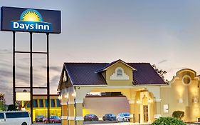 Days Inn Louisville Airport Fair And Expo Center